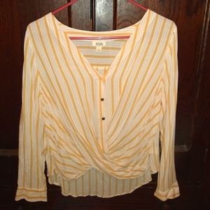 Lightweight V-neck blouse